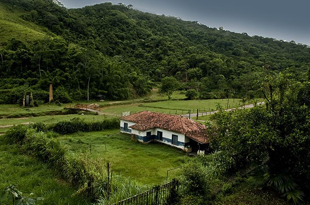 Pequena propriedade rural não pode sofrer penhor para pagamento de dívidas